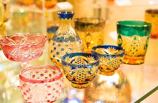 Kuniaki Kuroki Glass Art Collection