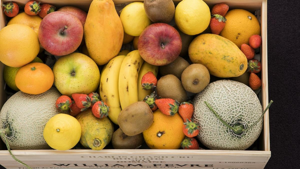 FRUIT & DESSERT