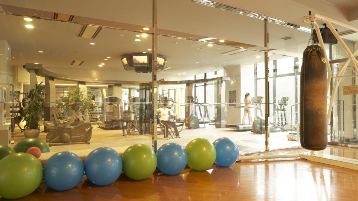 フィットネス 一ツ葉