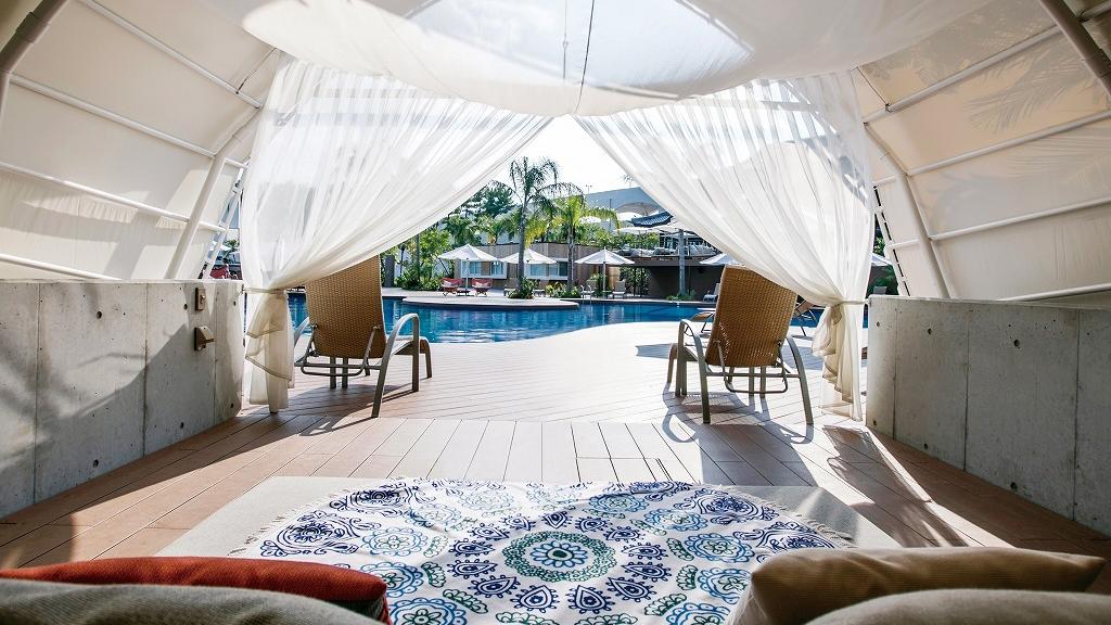 まるでグランピング！水辺のガゼボ