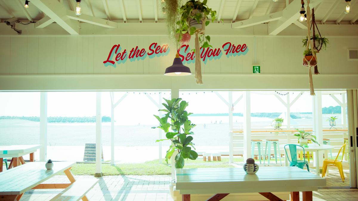 The BEACH BURGER HOUSE