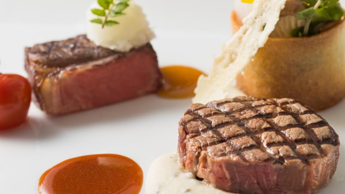 宮崎牛フィレ、ロースのデュエット 和洋２種のソース