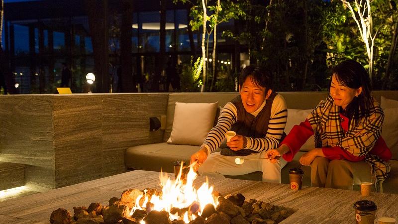 焚火のリビング