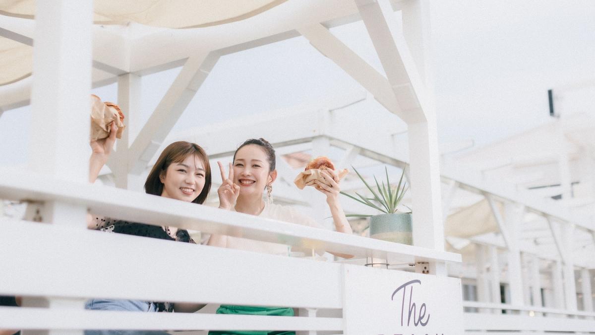 The BEACH BURGER HOUSE