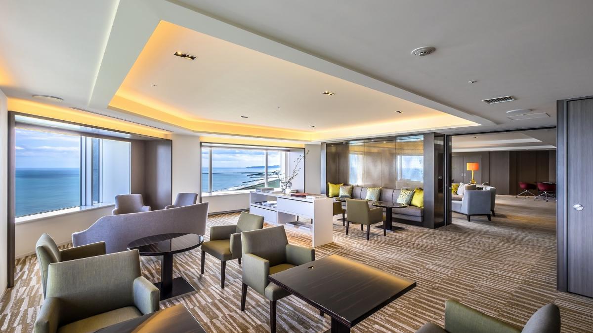 クラブラウンジ