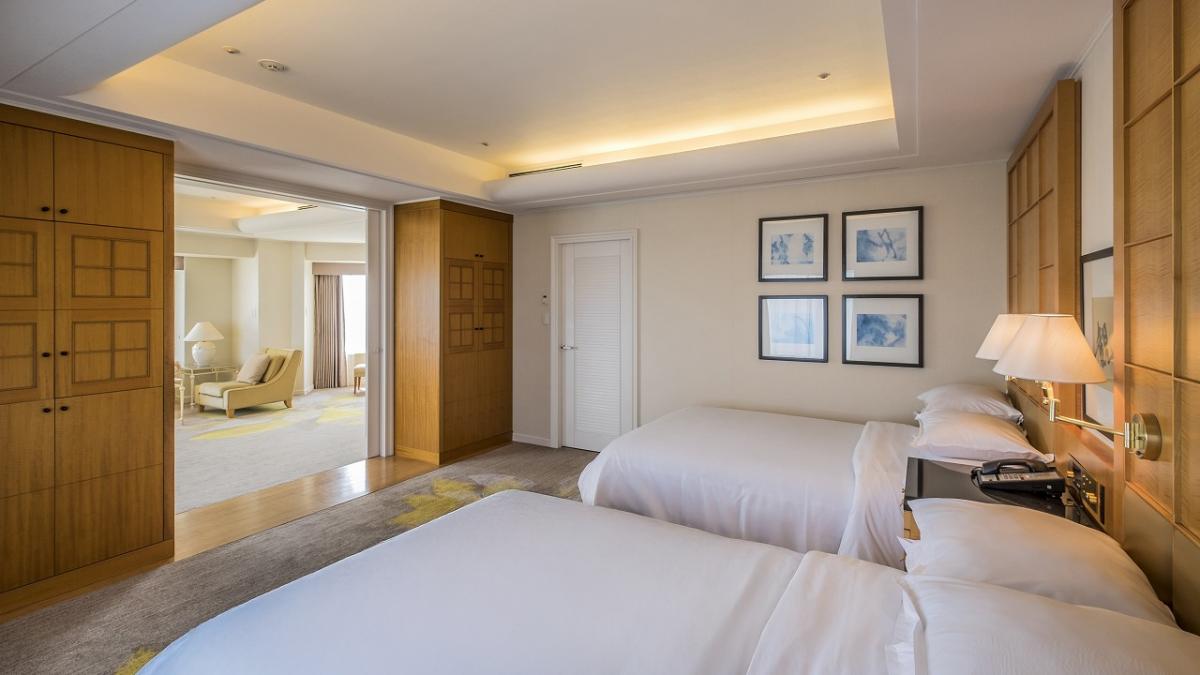 クラブスイートの客室内