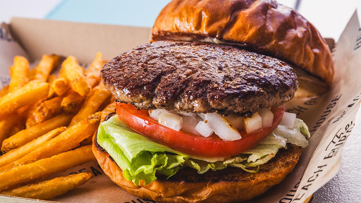 The BEACH BURGER HOUSE 2024 GREAT LAMB BURGER The BEACH BURGER HOUSE