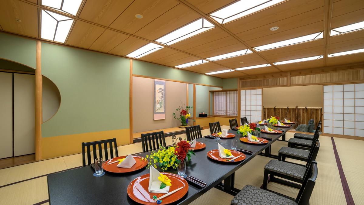 料亭四季乃 春隣