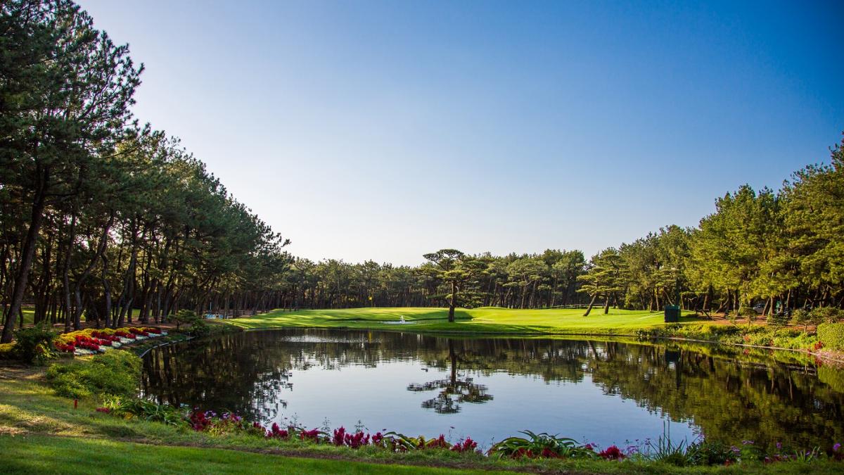 住吉コース　Hole 2 Par 3