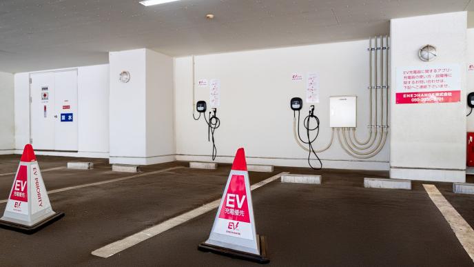 電気自動車充電