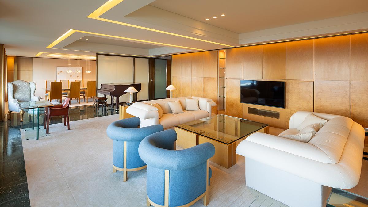 クラブスイートロイヤルベッドルーム