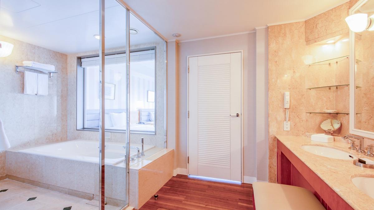 コーナースイート