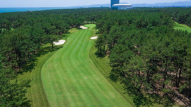 日南コース　Hole 6 Par 4