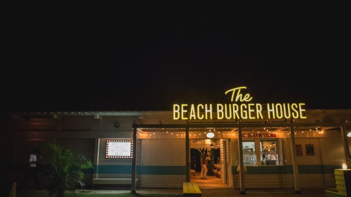 The BEACH BURGER HOUSE <Party plan>